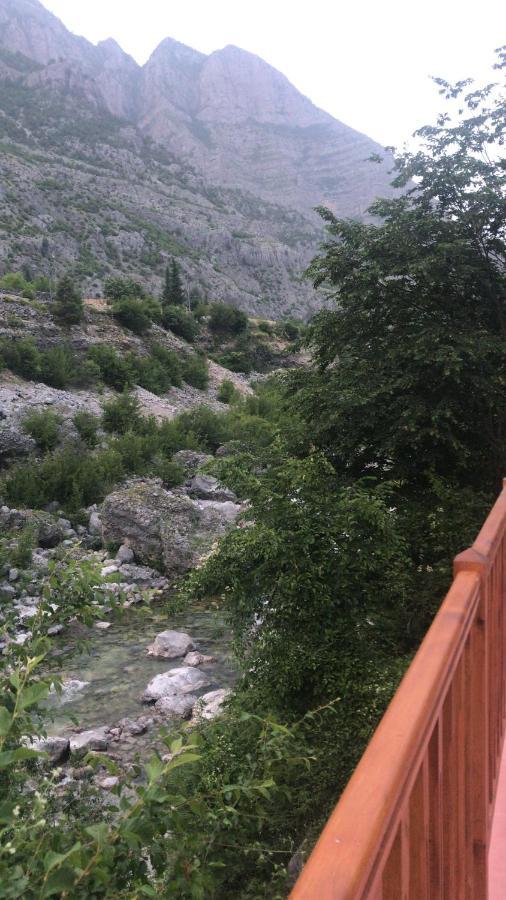 Sofra Kelmendit Tamare Dış mekan fotoğraf